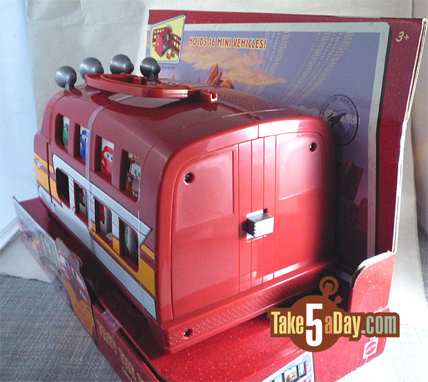 Disney Pixar Cars 2 Mini Adventures TREV the Train WITH 18 Cars Carrying  Case