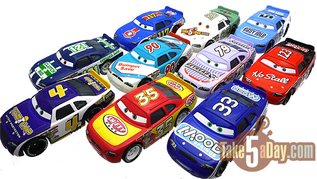 4 With Synthetic Rubber Tires Disney Pixar Cars World of Cars Tow Cap No 