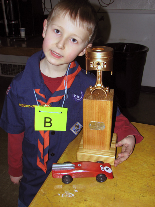 Pinewood Derby Car Design Plan - Lightning McQueen