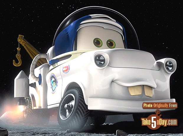 Take Flight 2011 Disney Pixar Cars Toon Moon Mater NASCA TRUCK 