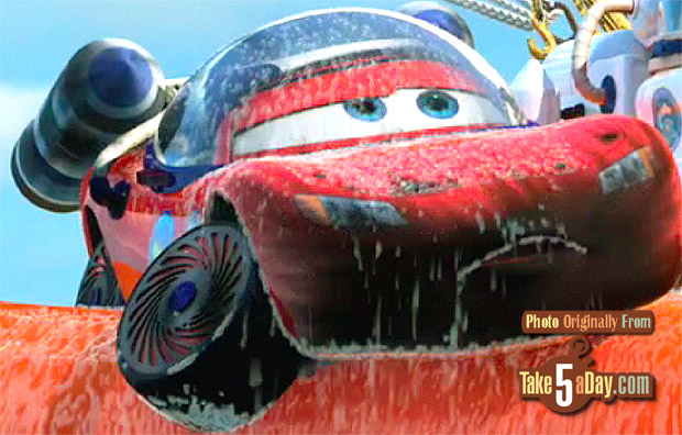 NASCA TRUCK Disney Pixar Cars Toon Moon Mater Take Flight 2011 