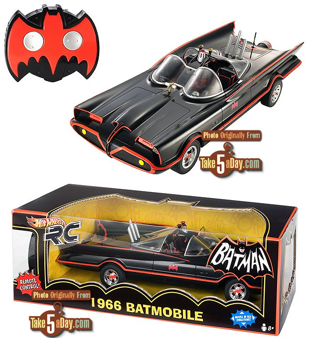 Details about   The Batmobile Batman Comics Book #394-1:43 Eaglemoss Model Car Diecast 023 