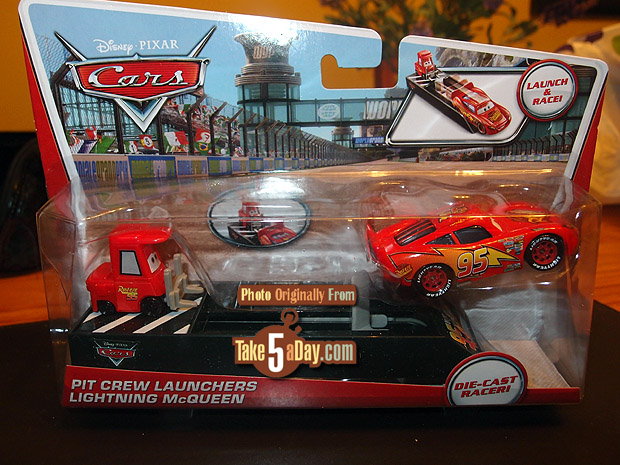 Disney Pixar's Cars Lightning McQueen Die-Cast Launcher and Car by