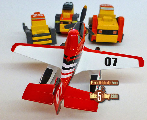 planes fire and rescue pontoon dusty