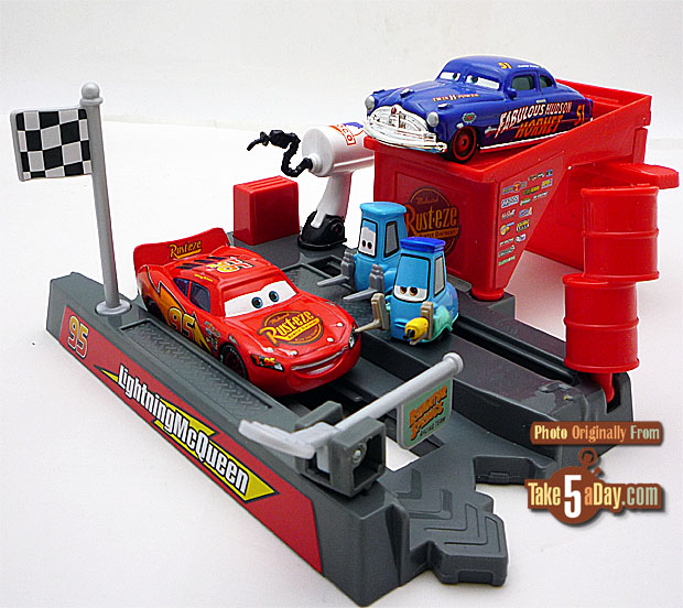 disney cars pit stop