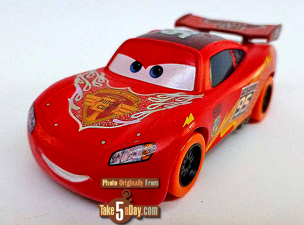 Lightning-McQueen-Car-nival-Cup-3-4-front