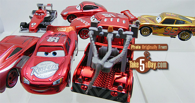 Disney Pixar Cars - Lightning McQueen - Racing Red - 2021