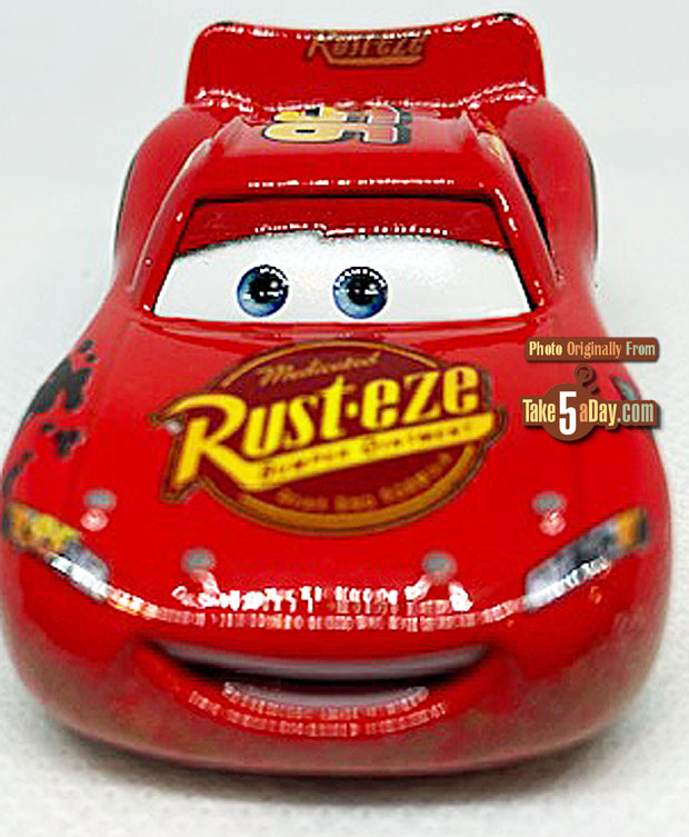 Take Five a Day » Blog Archive » Mattel Disney Pixar CARS: “Tow Hook Mater”  & “Lightning McQueen with Notch” 2-Pack