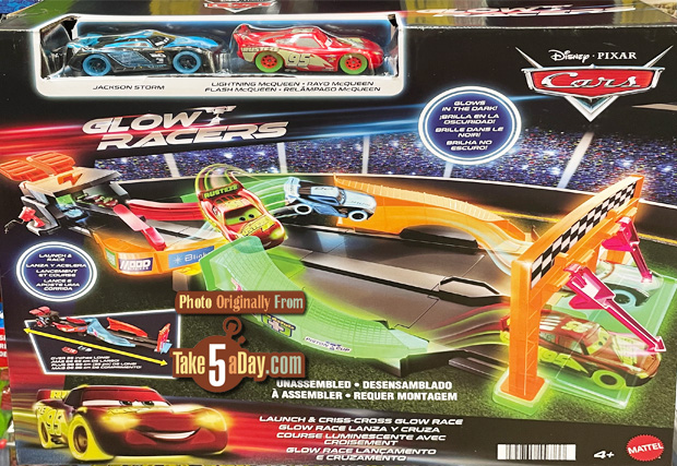 Disney Pixar Cars – Circuit Glow Racers